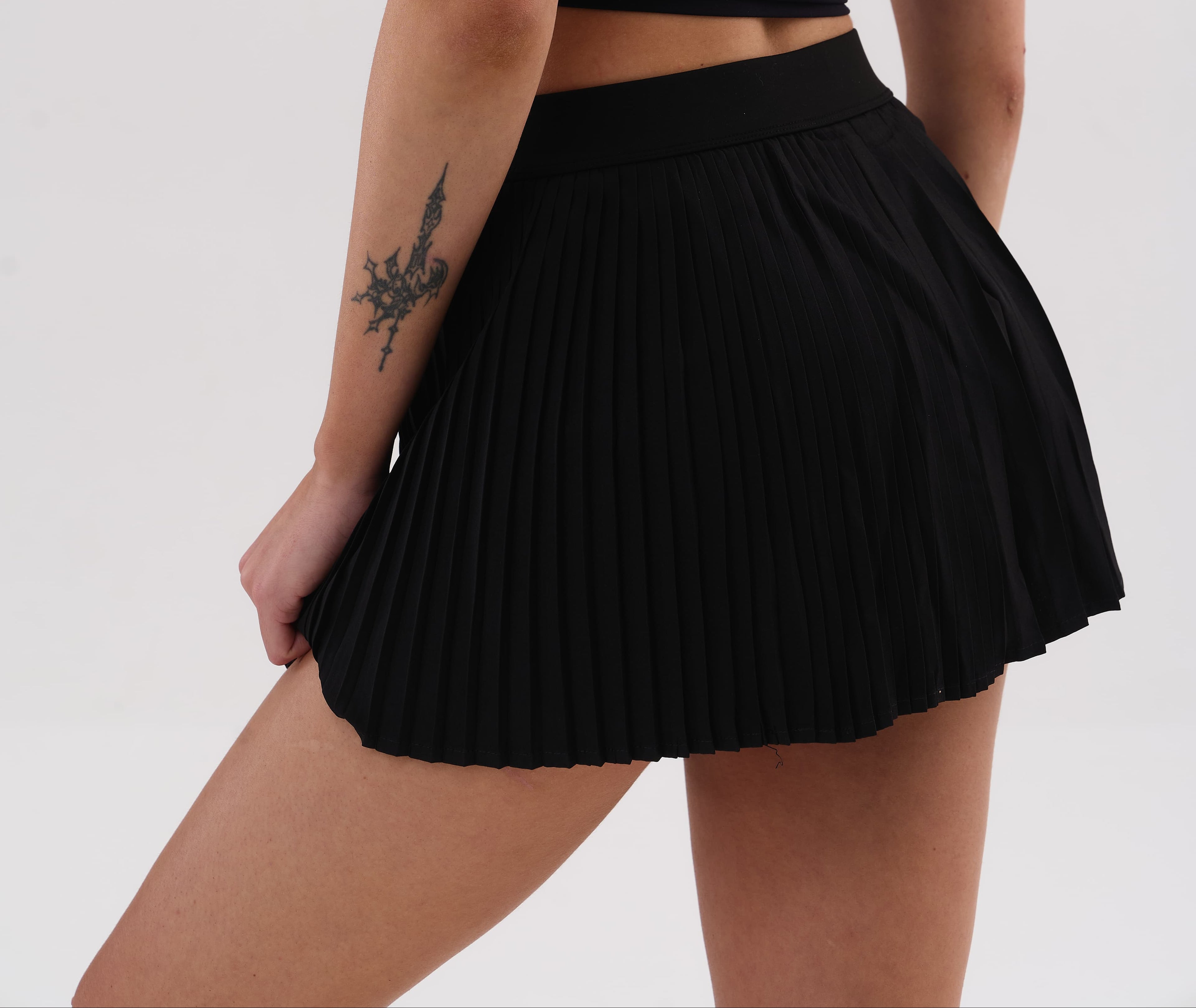 UMI Club Skirt – Noir