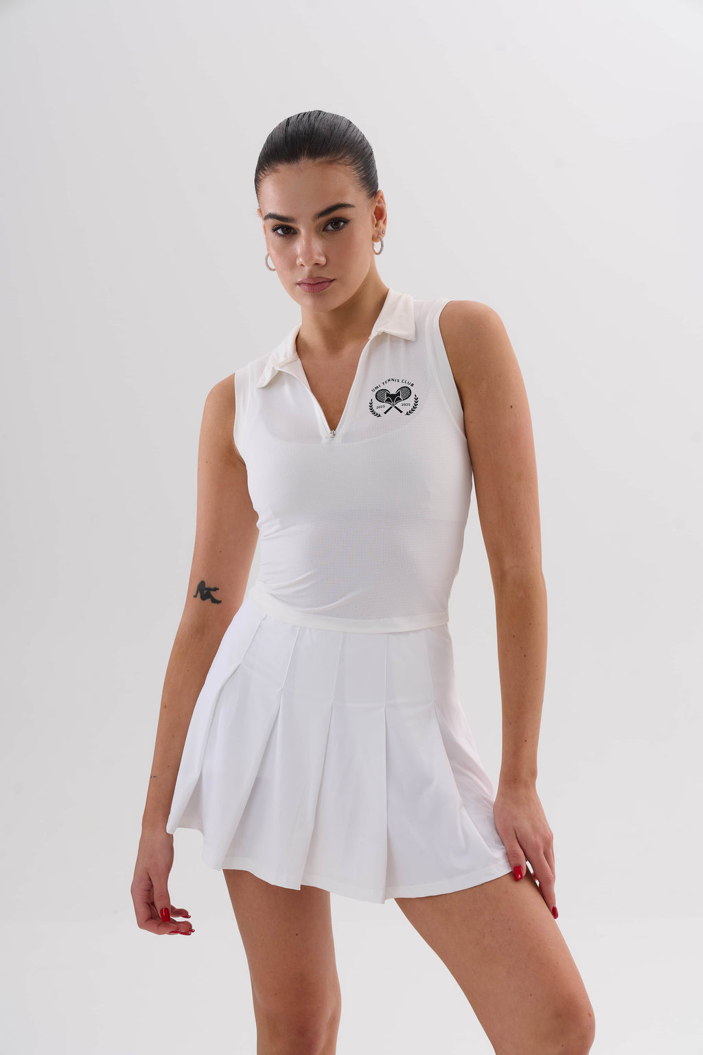 UMI Court Top – White
